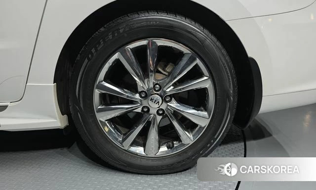 Kia The New Carnival id 4937656 из Кореи 13