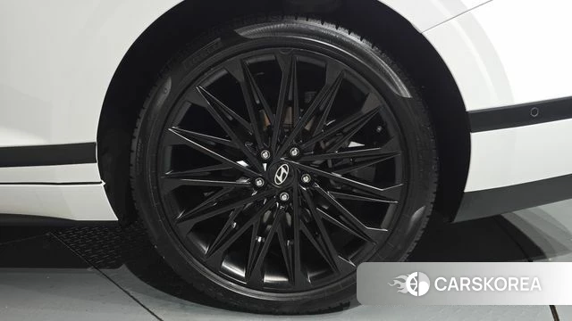 Hyundai Grandeur Hybrid (GN7) id 4720333 из Кореи 13
