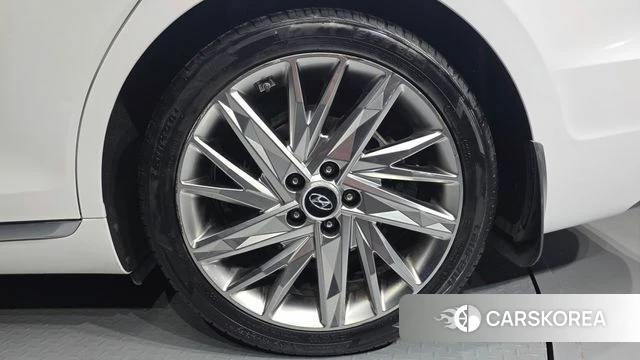 Hyundai The New Grandeur IG id 4496124 из Кореи 13