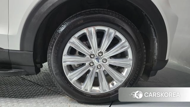 Ford Explorer 6th Generation id 4586792 из Кореи 13