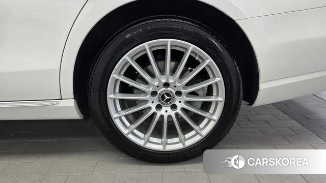 Mercedes-Benz E-Class W213 id 4716535 из Кореи 13