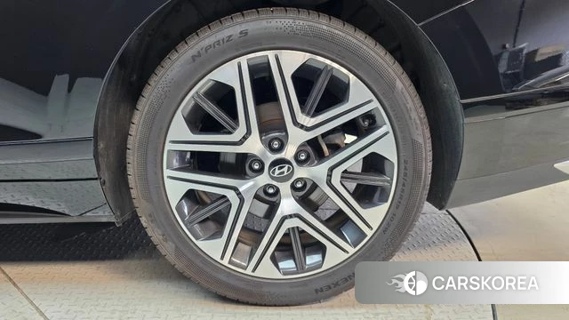Hyundai Grandeur (GN7) id 4928856 из Кореи 13