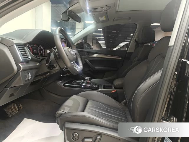 Audi Q5L id 4208527 из Китая 13