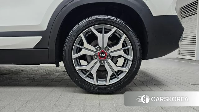 Kia Seltos id 4424294 из Кореи 13