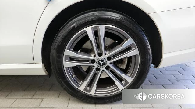 Mercedes-Benz E-Class W213 id 4267599 из Кореи 13