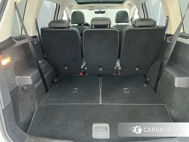 Volkswagen Touran L id 4278713 из Китая 13