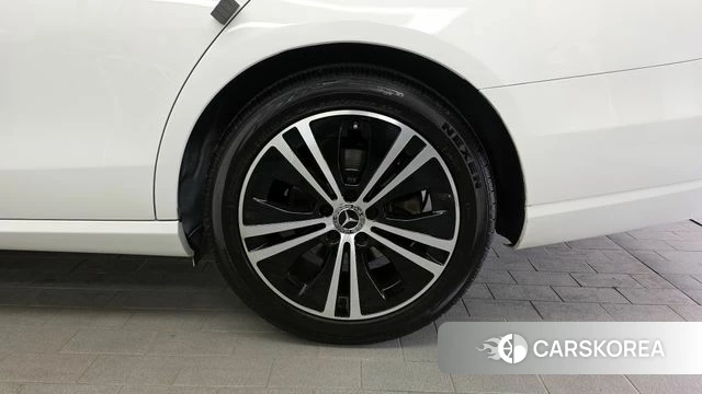 Mercedes-Benz E-Class W213 id 4187796 из Кореи 13