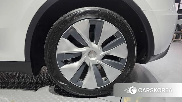 Tesla Model Y id 4523722 из Кореи 13