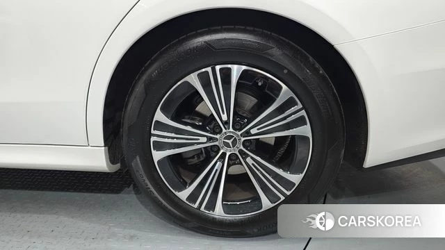 Mercedes-Benz E-Class W214 id 4432335 из Кореи 13