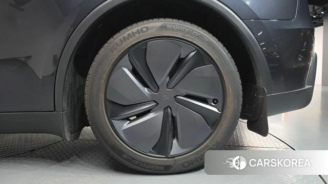 Tesla Model Y id 4336542 из Кореи 13
