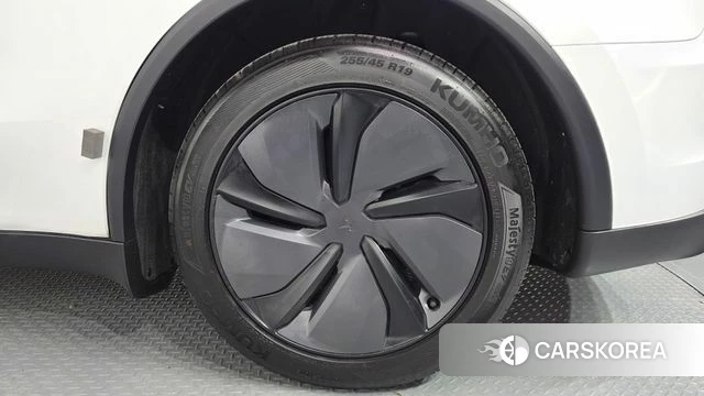 Tesla Model Y id 4194021 из Кореи 13