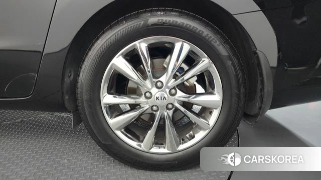 Kia The New Carnival id 4459122 из Кореи 13