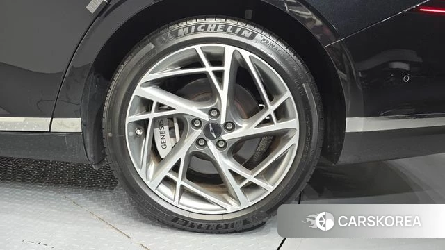 Genesis G90 (RS4) id 4475324 из Кореи 13