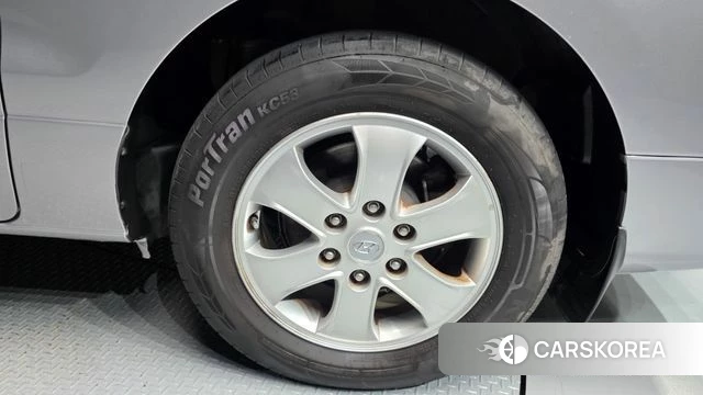 Hyundai The New Grand Starex id 4703437 из Кореи 13