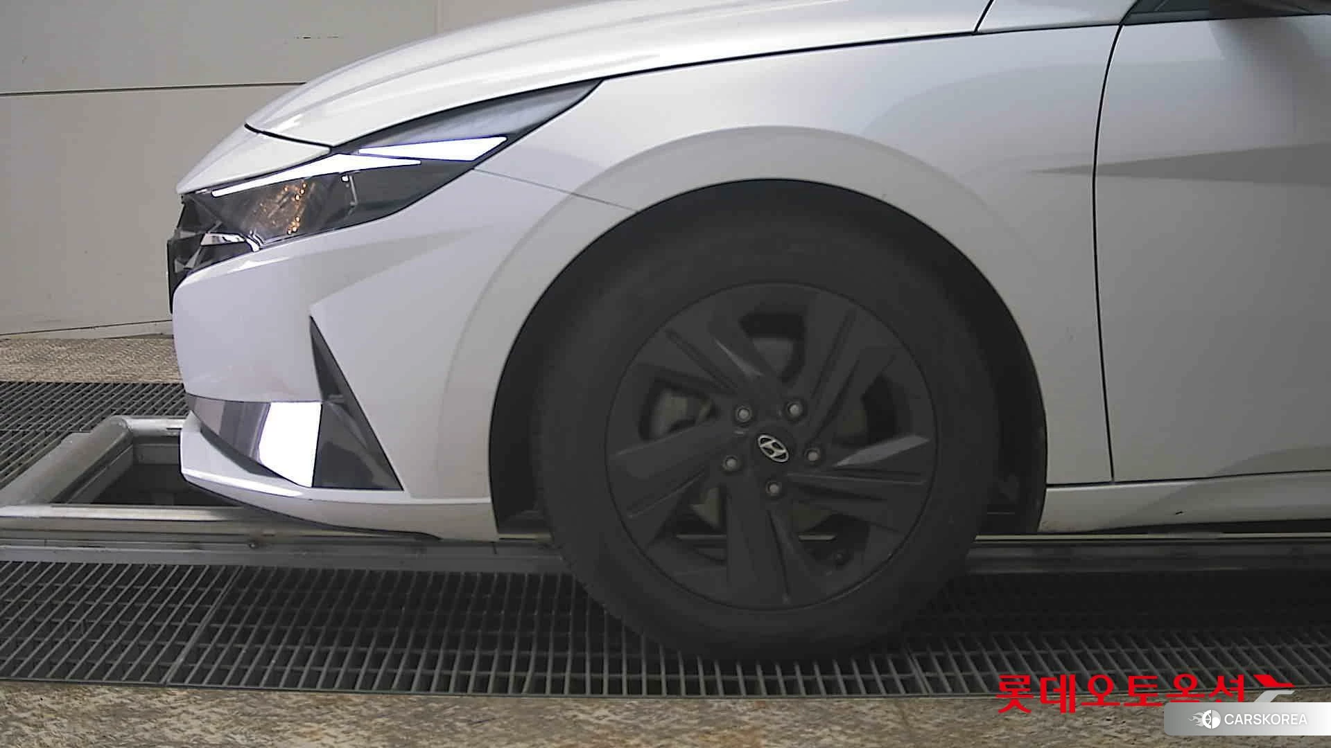 Hyundai Avante Hybrid id 3875811 из Кореи 13