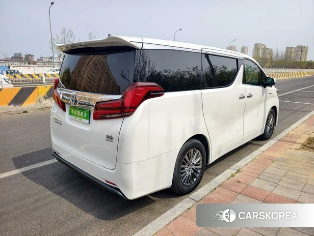 Toyota Elfa id 4272189 из Китая 13