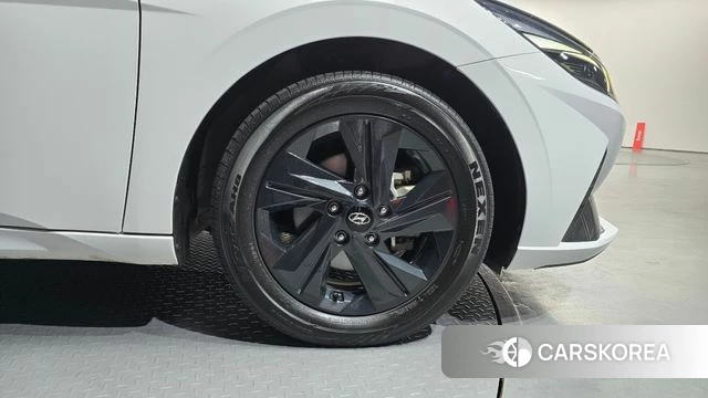 Hyundai Avante Hybrid (CN7) id 4322772 из Кореи 13