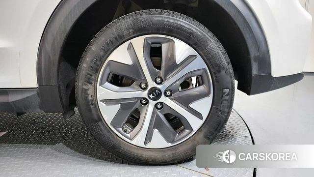 Kia Niro EV id 4294278 из Кореи 13
