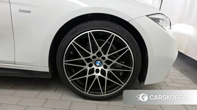 BMW 3 Series (F30) id 4318358 из Кореи 13