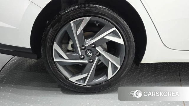 Hyundai The New Avante (CN7) id 4863446 из Кореи 13
