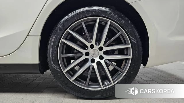 Maserati Ghibli id 4775502 из Кореи 13