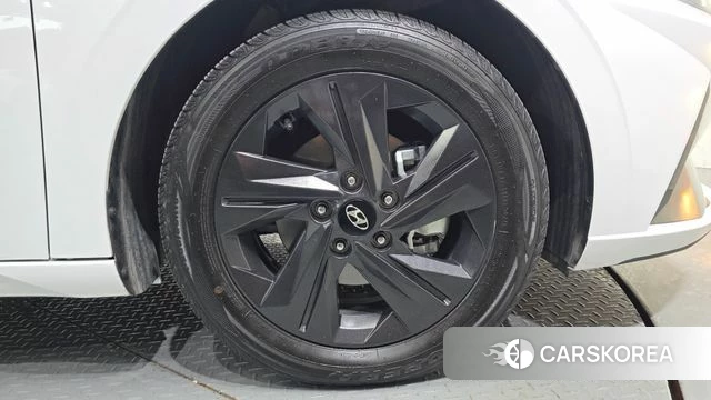 Hyundai Avante Hybrid (CN7) id 4683224 из Кореи 13