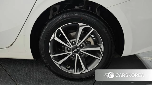 Kia The New K3 2nd generation id 4584811 из Кореи 13