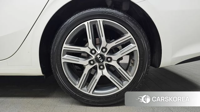 Kia Come New K3 id 4918595 из Кореи 13