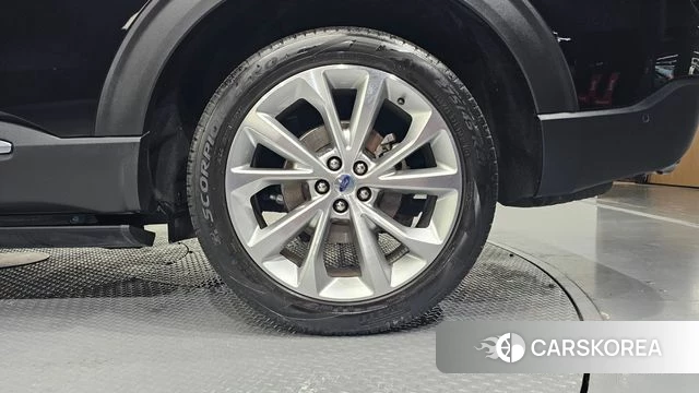 Ford Explorer 6th Generation id 4395912 из Кореи 13