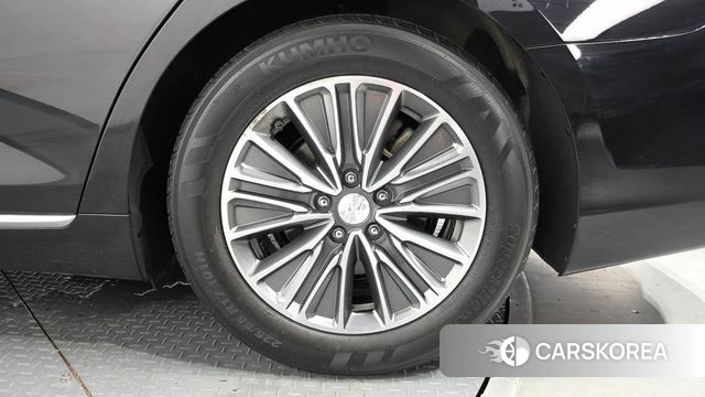 Hyundai Grandeur IG Hybrid id 4557711 из Кореи 13