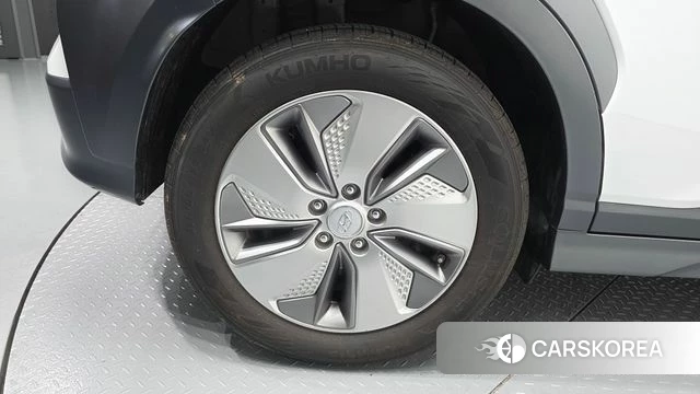 Hyundai Kona Electric id 4495845 из Кореи 13