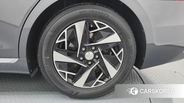 Hyundai The New Grandeur IG Hybrid id 4409825 из Кореи 13