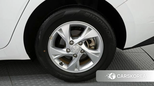 Hyundai Avante (CN7) id 4330792 из Кореи 13