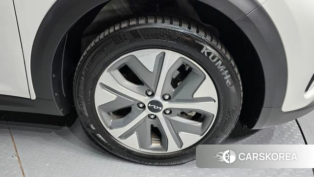 Kia Niro Plus id 4650445 из Кореи 13