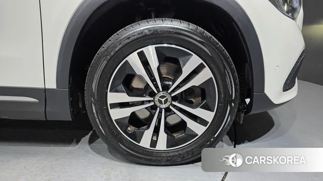 Mercedes-Benz GLA - Class H247 id 4741369 из Кореи 13