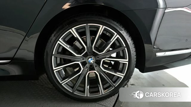BMW 7 Series (G11) id 4370549 из Кореи 13
