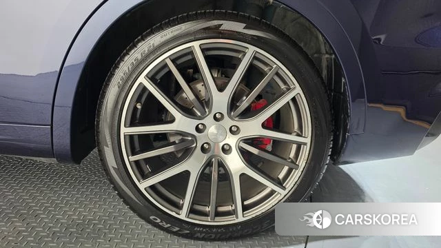 Maserati Levante id 4882324 из Кореи 13