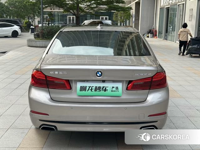 BMW 5 series PHEV id 4227936 из Китая 13