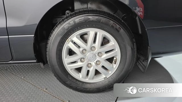 Hyundai The New Grand Starex id 4390289 из Кореи 13