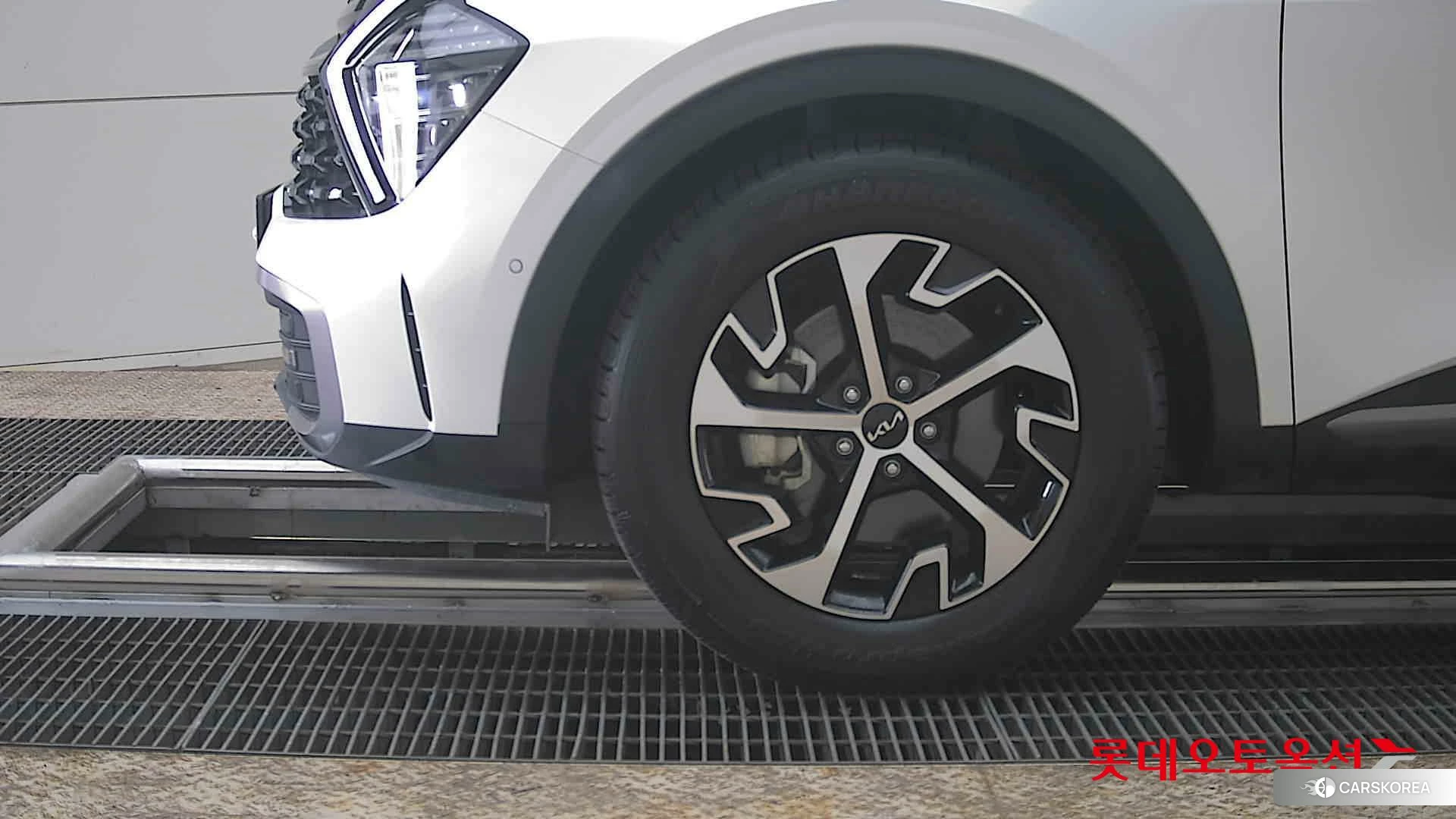 Kia Sportage Hybrid id 3875732 из Кореи 13