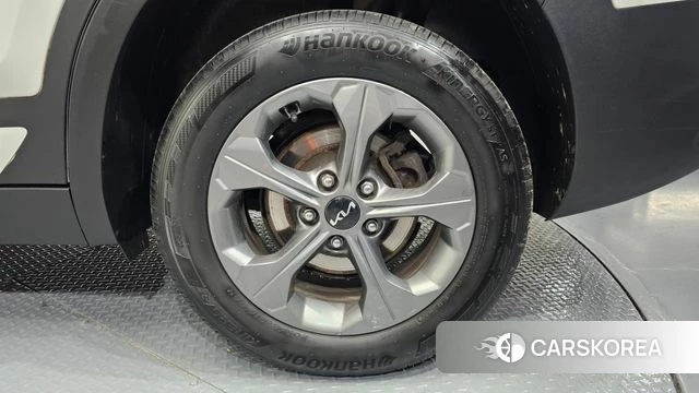 Kia Seltos id 4186678 из Кореи 13