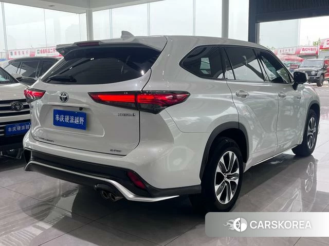Toyota Crown Lufang id 4307201 из Китая 13