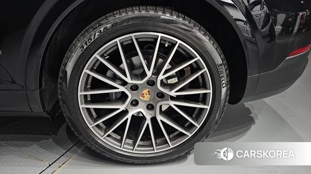 Porsche Cayenne (PO536) id 4481681 из Кореи 13