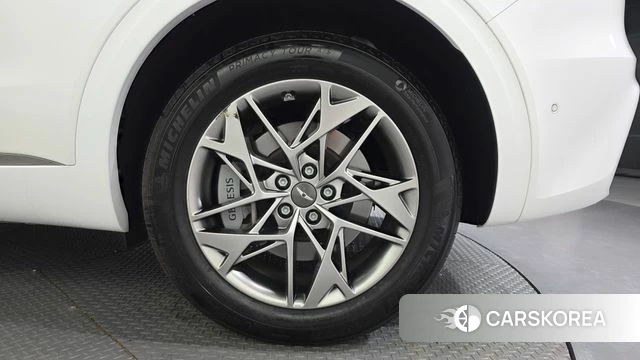 Genesis GV70 id 4308630 из Кореи 13