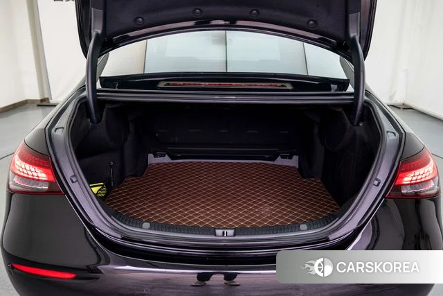 Mercedes-Benz E-class id 4313478 из Китая 13
