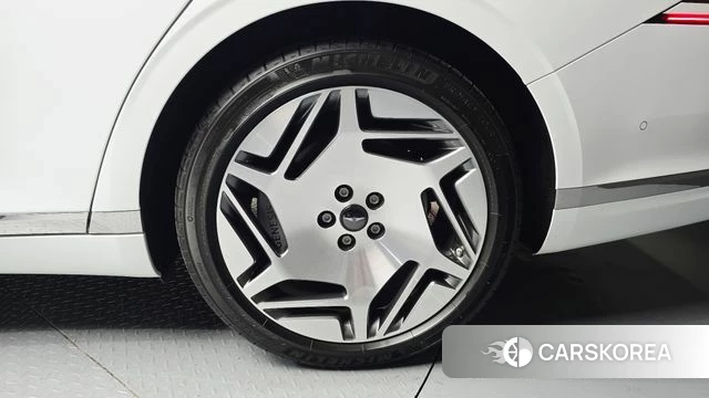 Genesis G90 (RS4) id 4309076 из Кореи 13