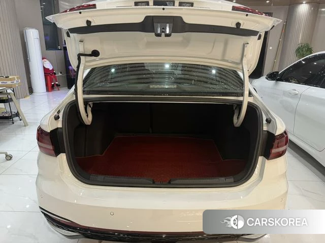 Volkswagen Lavida id 4261100 из Китая 13
