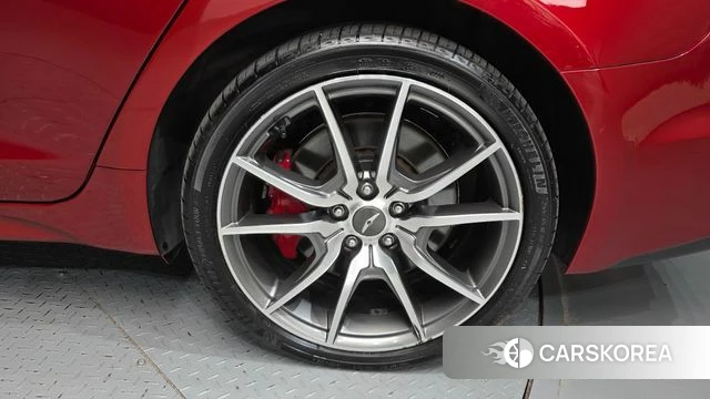 Genesis G70 id 4203684 из Кореи 13