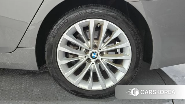 BMW 5 Series (G30) id 4750089 из Кореи 13