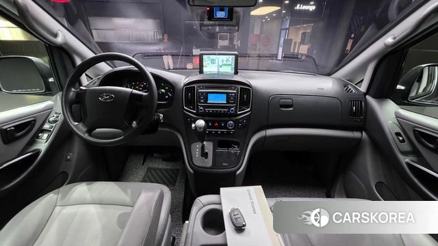 Hyundai The New Grand Starex id 4722165 из Кореи 13